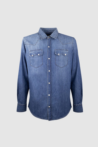 Front view of the Barbanera Carlito cloud blue denim shirt, featuring a Western-inspired design with pointed yokes, snap buttons, and dual chest pockets.
