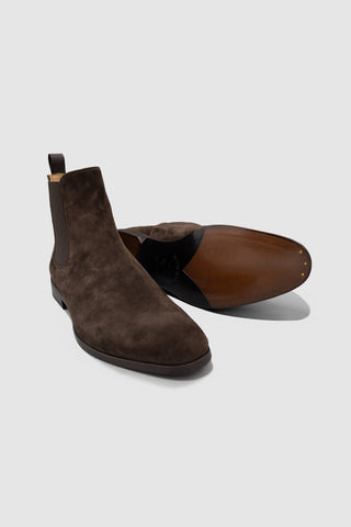 Outsole view of Barbanera Del Dongo brown Chelsea boots