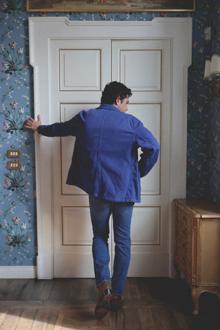 Lifestyle back view of the Barbanera Fallen cobalt blue jacket showing the clean back panel and regular fit.